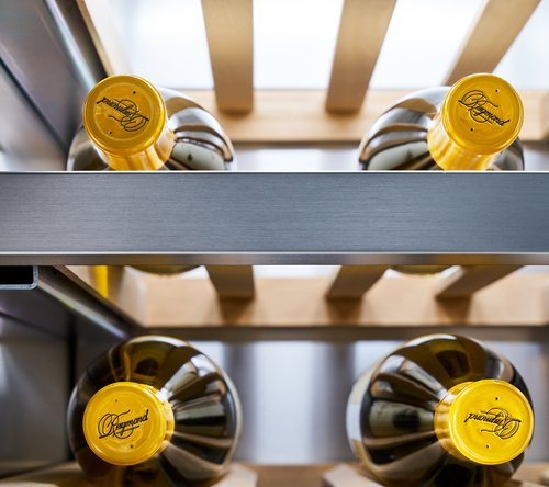 24-inch_wine_refrigerator_humidity