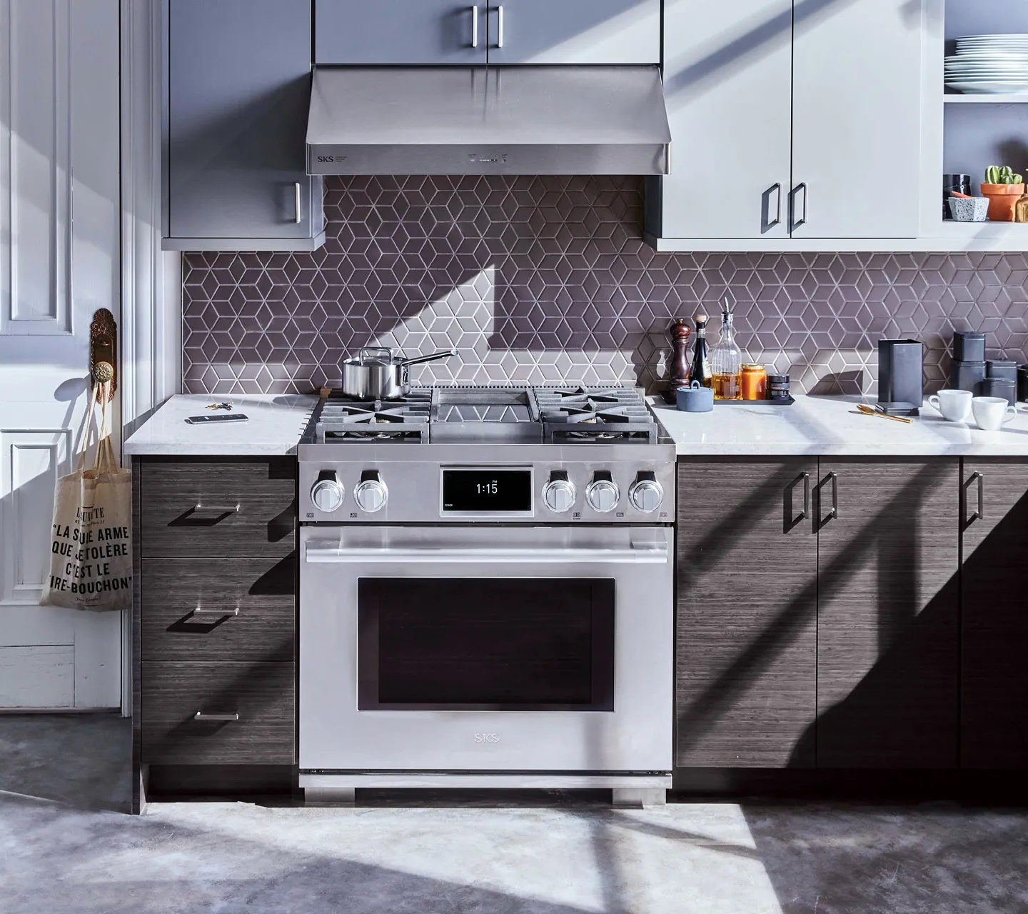 What is a Range in a Kitchen: Essential Cooking Guide