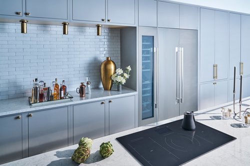 SKS Modern Kitchen Wine Columns Lights On with Kettle 190117 (1)