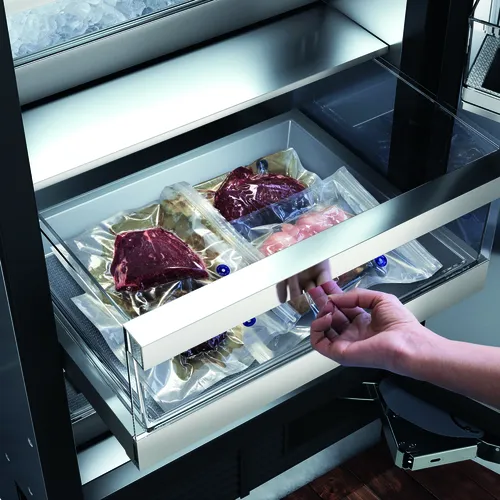 24-inch Integrated Column Freezer, Frustum-Shaped Ice | SKS